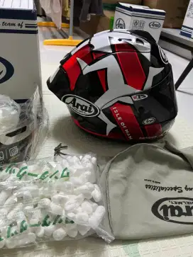 Dijual  ,Full Set,Arai RX7X IOM TT 2022 with spoiler Ori dan 2 Visor