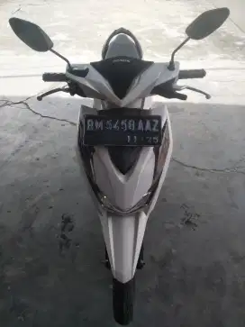 Honda Beat New Esp Led (White)