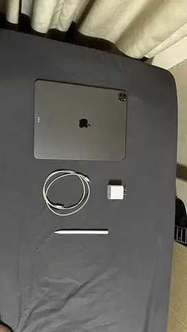 Ipad Pro M1 (5th Generation), 12.9 Inch, 128 GB, Wifi Only