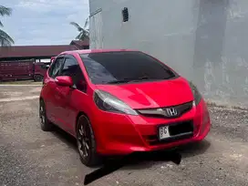 [Dp 10jt] Honda Jazz S manual 2013 km rendah mulus terawat sekali