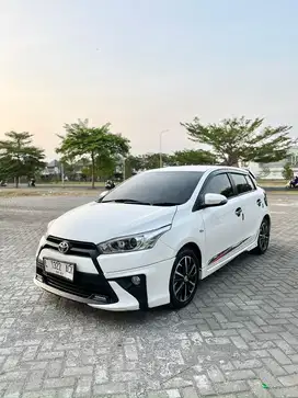 YARIS STRD MATIC 2017