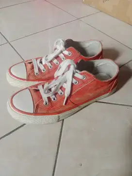 Sepatu converse (AIRWALK)