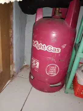 Menjual Tabung Gas Pink Kosong 5,5 Kg