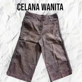 Celana wanita 3/4 model kepang