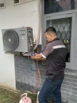 SERVICE AC,MESIN CUCI,KULKAS TV