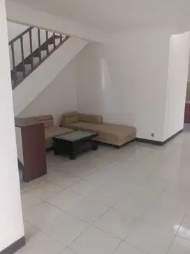 Jual Rumah Mekar Wangi