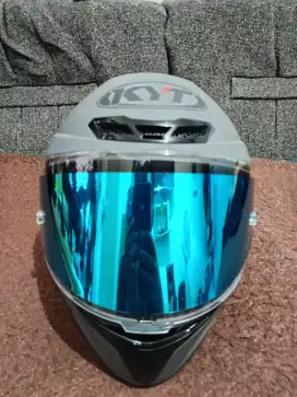 Helm full Faces KYT TTC ukuran M