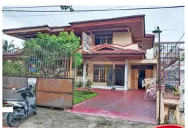 Rumah 2Lt dijual murah di pusat kota Pontianak,lokasi strategis&rame