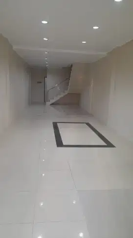 Dijual : Ruko di Kebayoran Lama, Jakarta Selatan