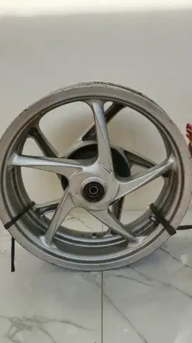 Velg Vario 110 Silver Kondisi Masih Bagus