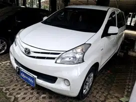 Toyota Avanza 1.3 E Bensin-AT 2015 Putih 7LO