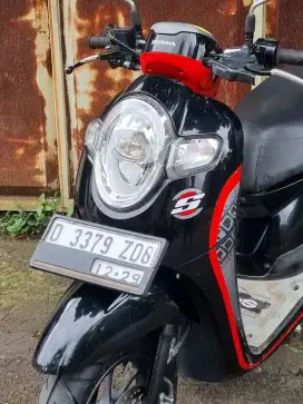 Honda scoopy 2019 donat