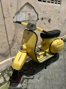 Vespa super 1974 lengkap