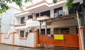 DIJUAL CEPAT  RUMAH SIWALANKERTO 8 BLOK B DEPAN UK PETRA SURABAYA