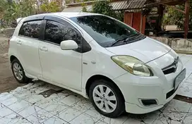 Yaris E Manual 2020