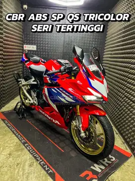 CBR 250RR OR CBR 250 RR 2023 ABS SEP QS TRICOLOR SERI TERTINGGI LOW KM