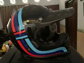 Helm JP signature retro