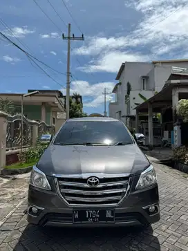 GRAND INNOVA 2.0 G MT ISTIMEWA 2015