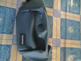 Tas selempang anti air baru