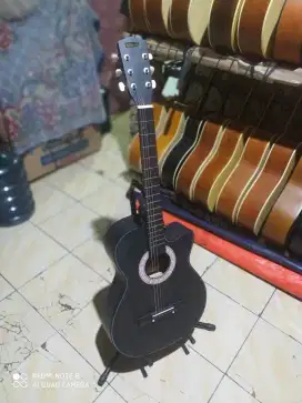 Gitar akustik murah untuk pemula