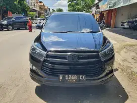 REBORN INNOVA VENTURE 2.4 DIESEL 2018 MATIC