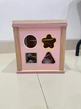Mainan edukasi anak
