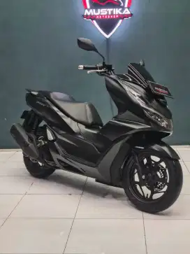 TERMURAH‼️ Honda PCX 160 CBS 2022 Black matte Mustika motor