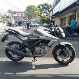 Yamaha V-IXION 3201