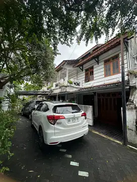 RUMAH STRATEGIS MURAH DI PERUMAHAN JOMBOR BARU DEKAT JCM SLEMAN YOGYA