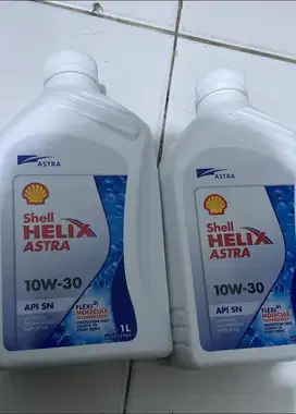 Oli Mobil Shell 10/30 4 botol