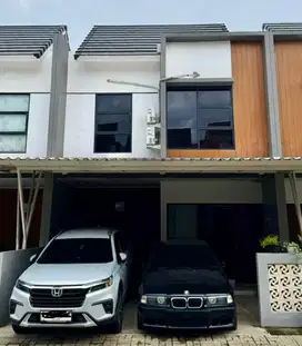 DI JUAL RUMAH 2 LANTAI DEKAT SERPONG , NIRWANA HILL SERPONG