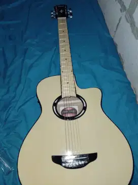 GITAR AKUSTIK ELEKTRIK 
MERK 
YAMAHA APX 500ii 
MASIH KINCLONG