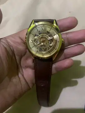 Jam Tangan Bekas GUESS TAILOR GW0449G1