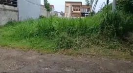 Tanah luas 230 m akses mobil pruis lokasi dekat Serpong jaya
