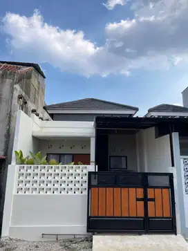 RUMAH  DEKAT TOLL BUAHBATU DI CICIL TANPA BUNGA LANGSUNG DEVELOPER