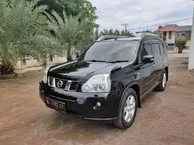 DIJUAL CEPAT NISSAN X-TRAIL TAHUN 2010