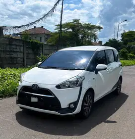 Toyota Sienta 2017 Bensin