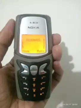 Nokia 5210 outdoor