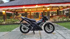 Honda sonic 150 bandung mulus, surat lengkap pajak jalan hitam