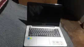 Dijual cepat laptop asus