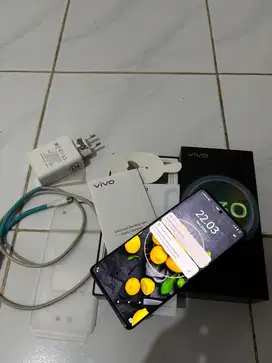 Vivo V30 5G curve mulus