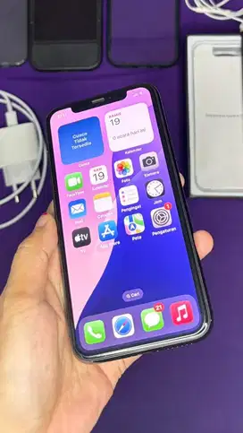 iPhone 11 Pro Resmi Fullset