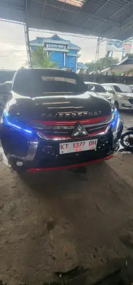 Promo DP 50 juta. Pajero Dakar 4x4 2016 Hitam Metalik. Pribadi joss