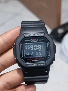 Jam tangan Gshock DW5600 Baru 1 bulan