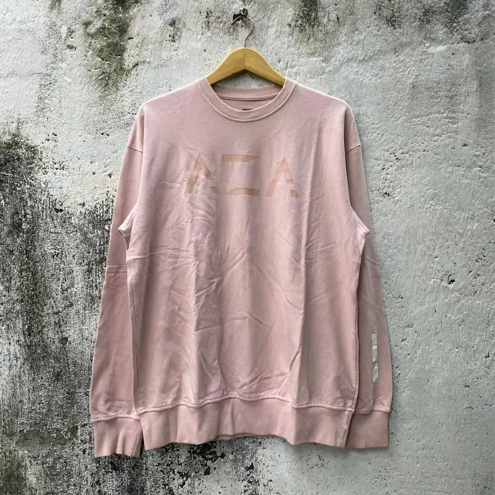 Crewneck Aza - Size XL fit L - Jaket Sweater Sweatshirts