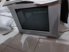 TV BEKAS 21INCH NEGO (NYALA/HIDUP)