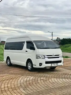 Sewa Hiace Bandung