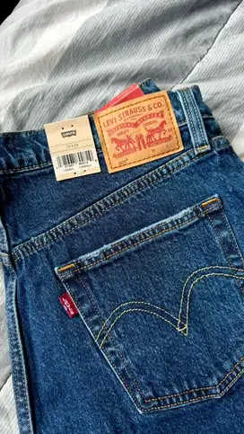 Levis Denim 501 Original Jeans Brand New