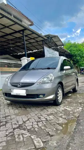 Honda Jazz Matic 2007 KM Low Record Honda bisa DP9jt