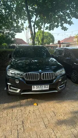 BMW X5 2017 Hitam